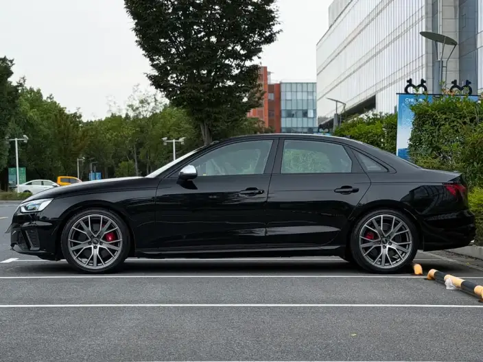 Audi S4 2024 Model Limousine 3.0TFSI – фото 3