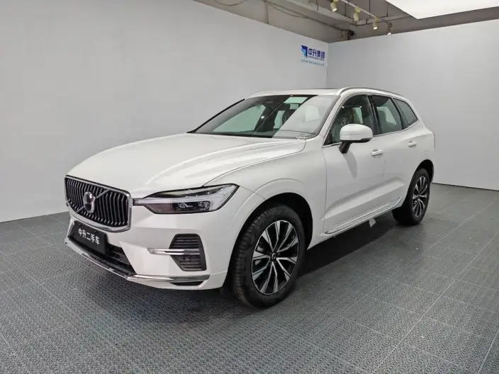 Volvo XC60 2025 Model B5 4WD Smart Range Deluxe Edition