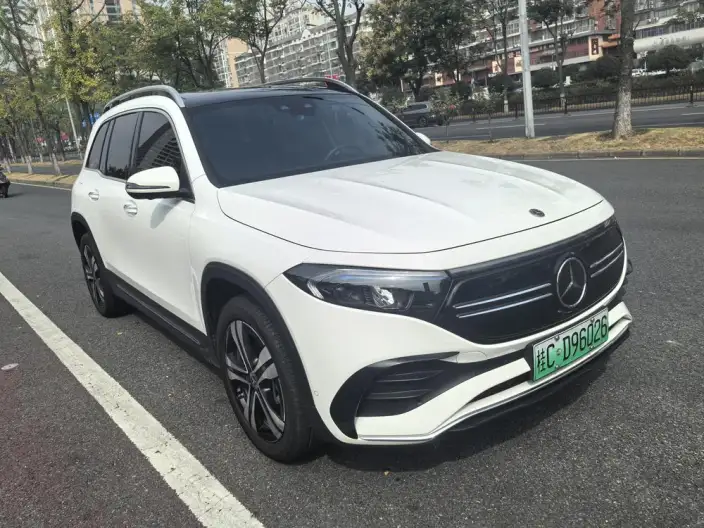 Mercedes-Benz EQB 2023 Model Facelift EQB 350 4MATIC – фото 3