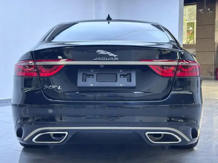 Jaguar XFL 2024 Model 2.0T P250 2WD Exclusive Deluxe Edition – фото 5