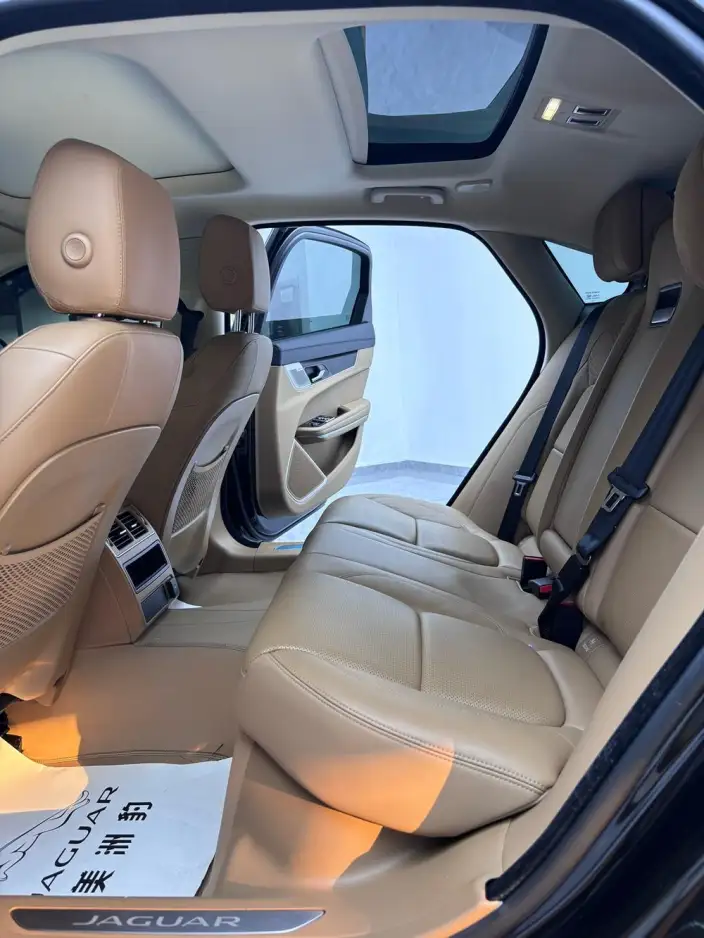 Jaguar XFL 2024 Model 2.0T P250 2WD Exclusive Deluxe Edition – фото 9