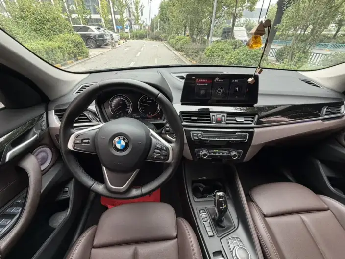 BMW X1 2021 Model Facelift sDrive20Li Fashion Model – фото 6