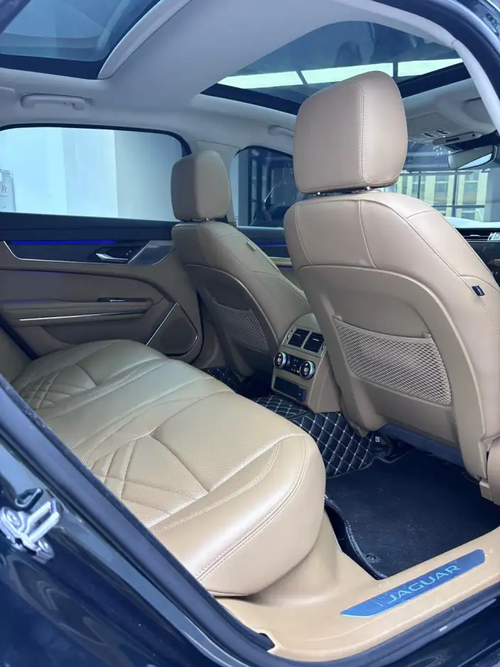 Jaguar XFL 2023 Model 2.0T P250 2WD Exclusive Deluxe Edition – фото 9