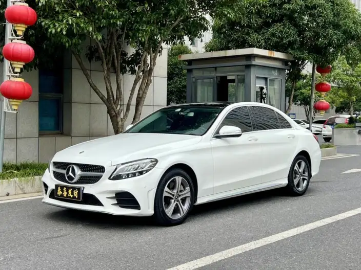 Mercedes-Benz C-Class 2020 Model Facelift C 260 L Sports Edition – фото 1