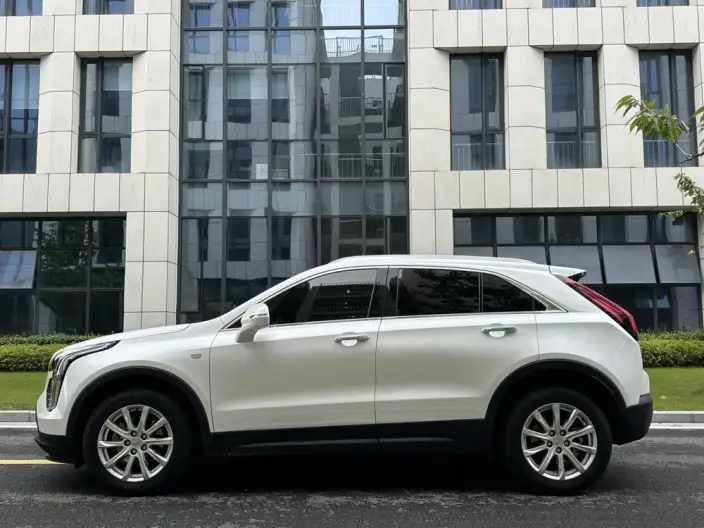 Cadillac XT4 2021 Model 28T 2WD Tech Model – фото 4