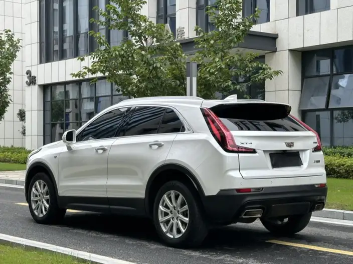 Cadillac XT4 2021 Model 28T 2WD Tech Model – фото 5