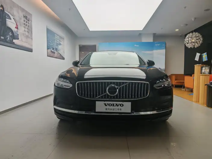 Volvo S90 2025 Model B5 Smart Range Deluxe Edition – фото 2