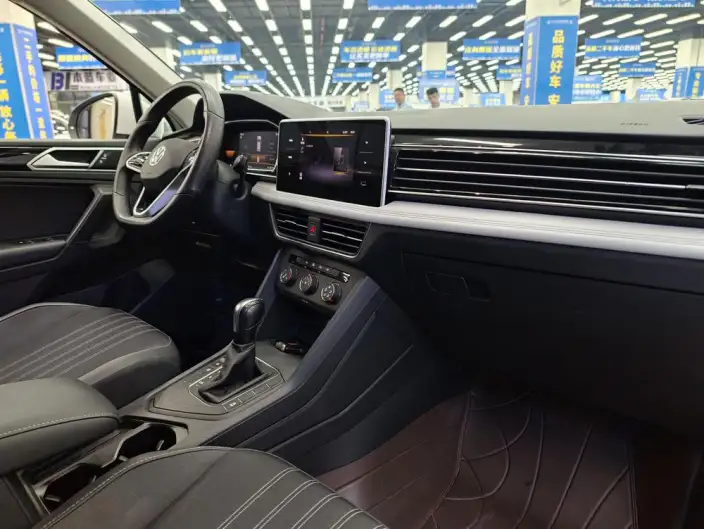 Volkswagen Tiguan L 2022 Model 330TSI Automatic 2WD Comfort Edition – фото 5