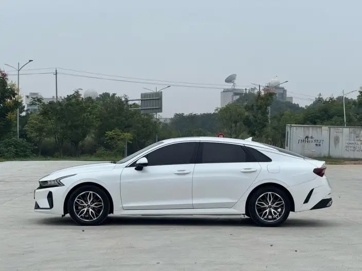 Kia K5 2021 Model 270T CVVD Fashion Edition – фото 4