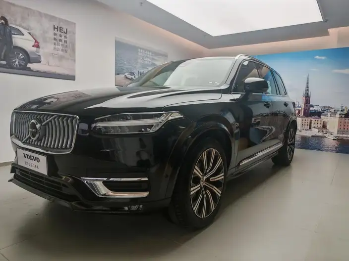 Volvo XC90 2024 Model B6 Smart Elegance Deluxe Edition 7 seat