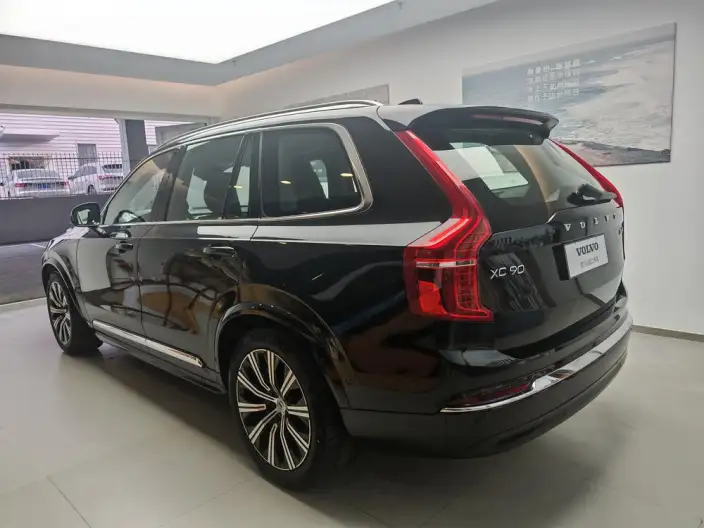 Volvo XC90 2024 Model B6 Smart Elegance Deluxe Edition 7 seat – фото 5