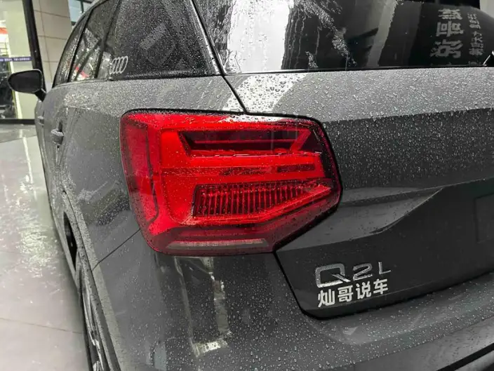 AUDI Q2L 2020 Model 35TFSI Fashion Dynamic Model – фото 6