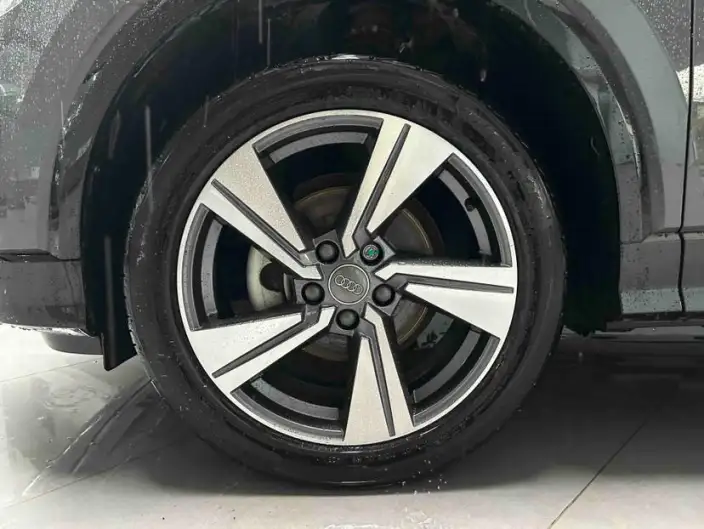 AUDI Q2L 2020 Model 35TFSI Fashion Dynamic Model – фото 9