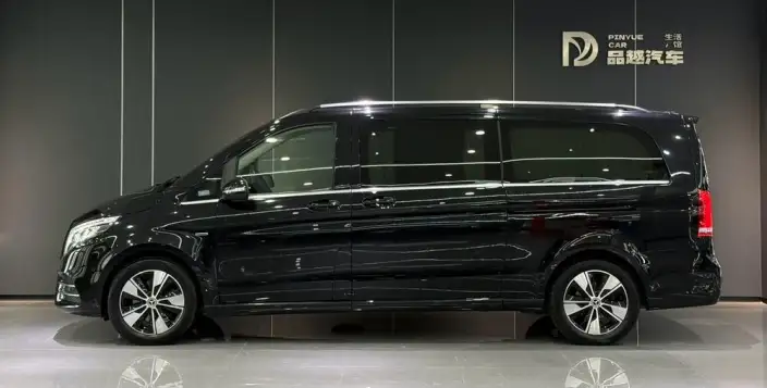 Mercedes-Benz V-Class 2021 Model V 260 L Long wheelbase Deluxe Edition – фото 3