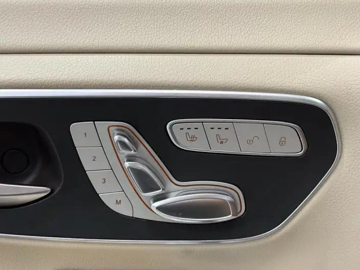 Mercedes-Benz V-Class 2021 Model V 260 L Long wheelbase Deluxe Edition – фото 7