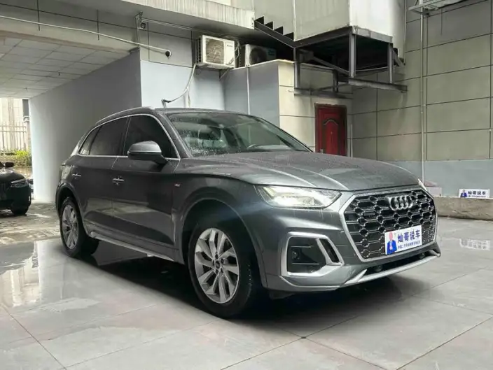 Audi Q5L 2021 Model 40 TFSI Luxury Dynamic Model – фото 3