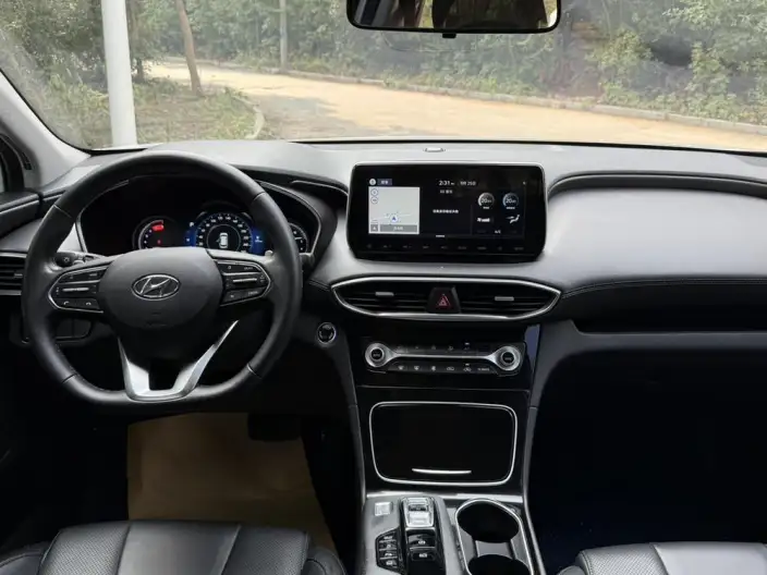 Hyundai Santa Fe 2020 Model 380 TGDi GLS Automatic 2WD Deluxe Edition – фото 7