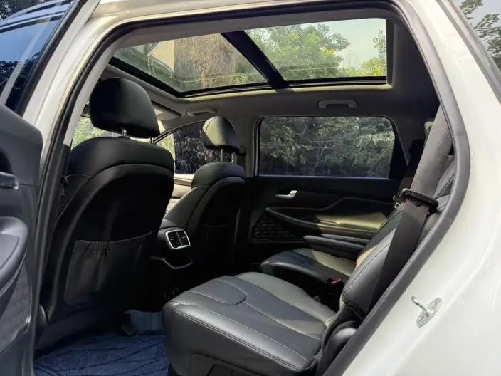Hyundai Santa Fe 2020 Model 380 TGDi GLS Automatic 2WD Deluxe Edition – фото 9
