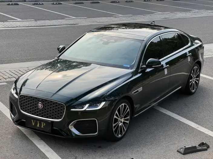 Jaguar XFL 2024 Model 2.0T P250 2WD Exclusive Deluxe Edition – фото 1