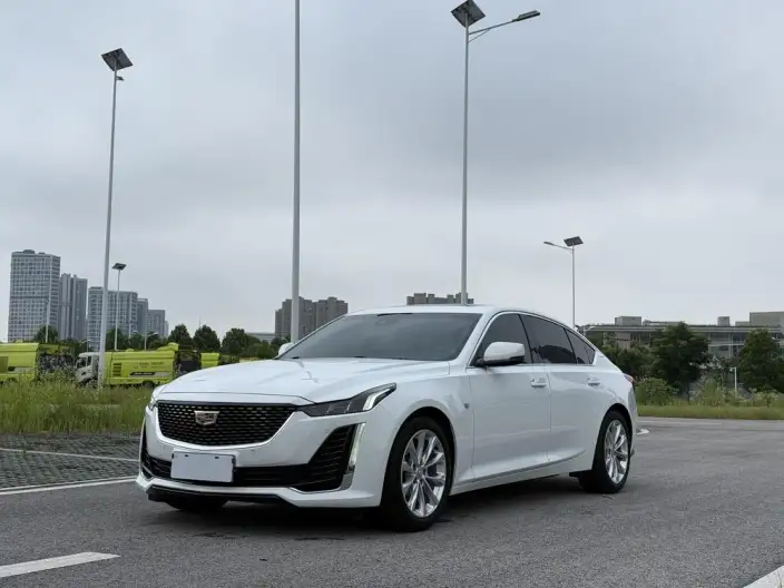 Cadillac CT5 2022 Model 28T Luxury Model – фото 1