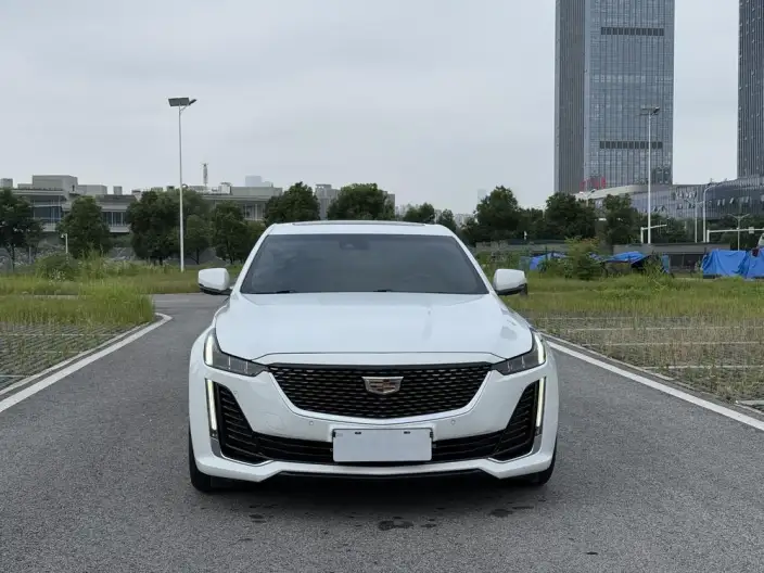 Cadillac CT5 2022 Model 28T Luxury Model – фото 2
