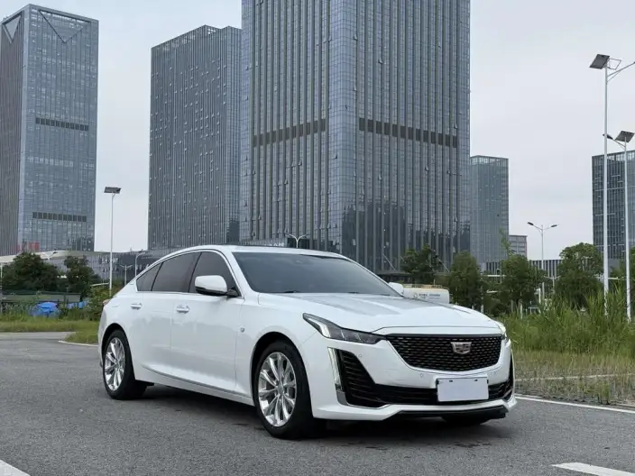 Cadillac CT5 2022 Model 28T Luxury Model – фото 3