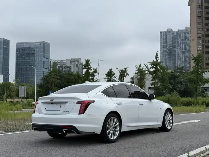 Cadillac CT5 2022 Model 28T Luxury Model – фото 6