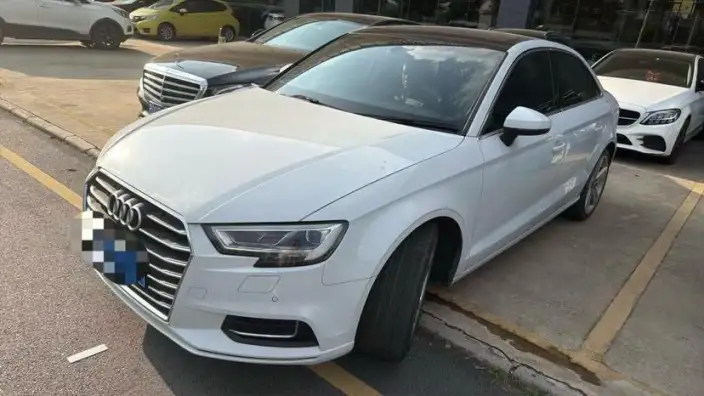 Audi A3 2020 Model Limousine 35 TFSI Fashion Model China VI – фото 1