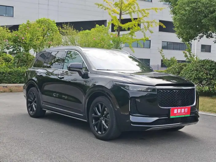 Li Auto ONE 2020 Model Extended Range 6 seat Edition – фото 3