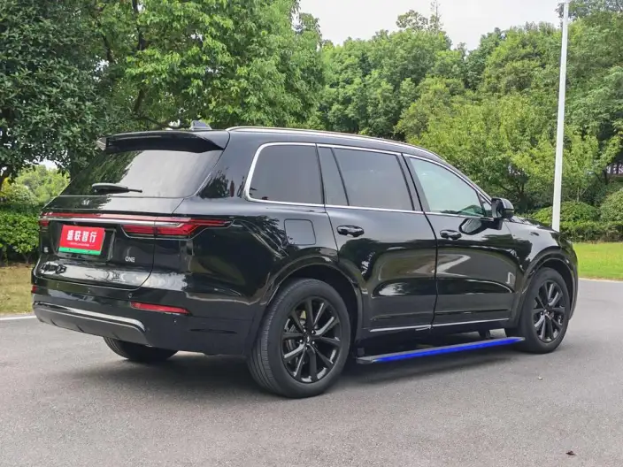 Li Auto ONE 2020 Model Extended Range 6 seat Edition – фото 7