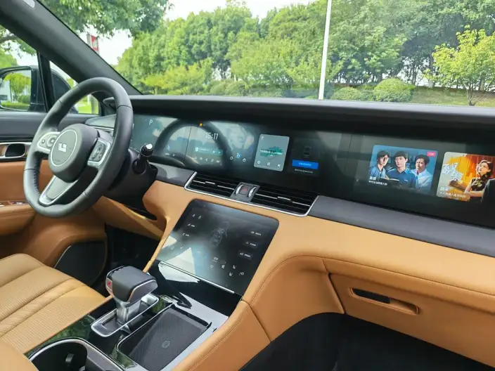 Li Auto ONE 2020 Model Extended Range 6 seat Edition – фото 10