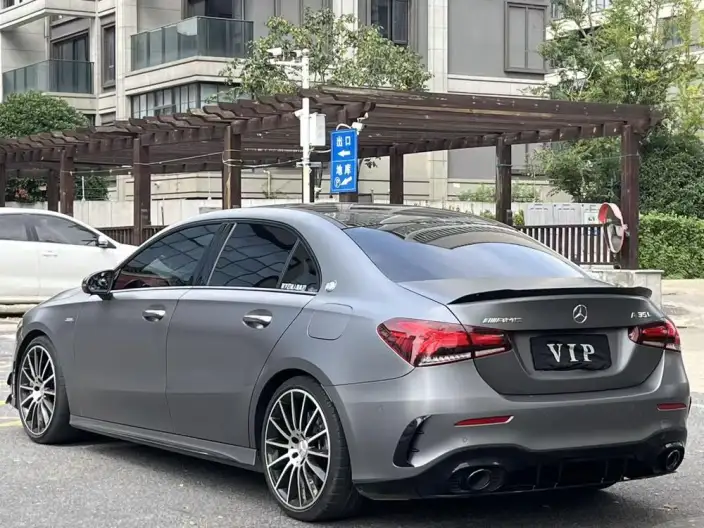 Mercedes-Benz A-Class AMG 2021 Model AMG A 35 L 4MATIC Blazing Night Special Edition – фото 3