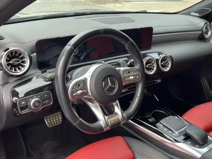 Mercedes-Benz A-Class AMG 2021 Model AMG A 35 L 4MATIC Blazing Night Special Edition – фото 10