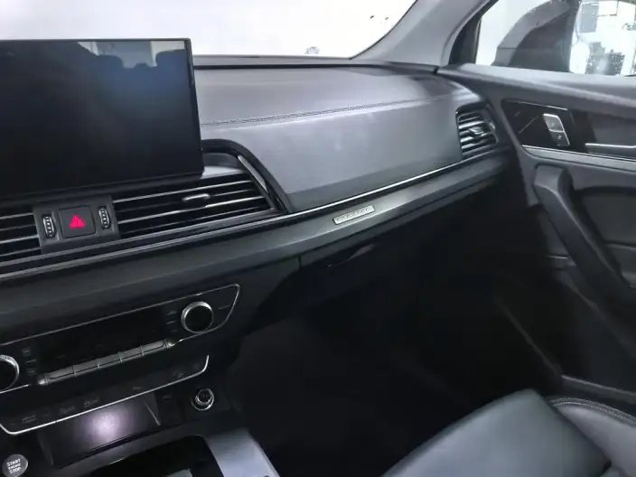 Audi Q5L 2024 Model 40TFSI Fashion Dynamic Model – фото 6