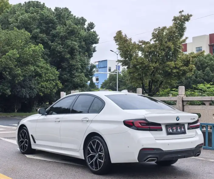 BMW 5 Series Imported 2022 Model Facelift II 540i Fashion edition M Sports Set