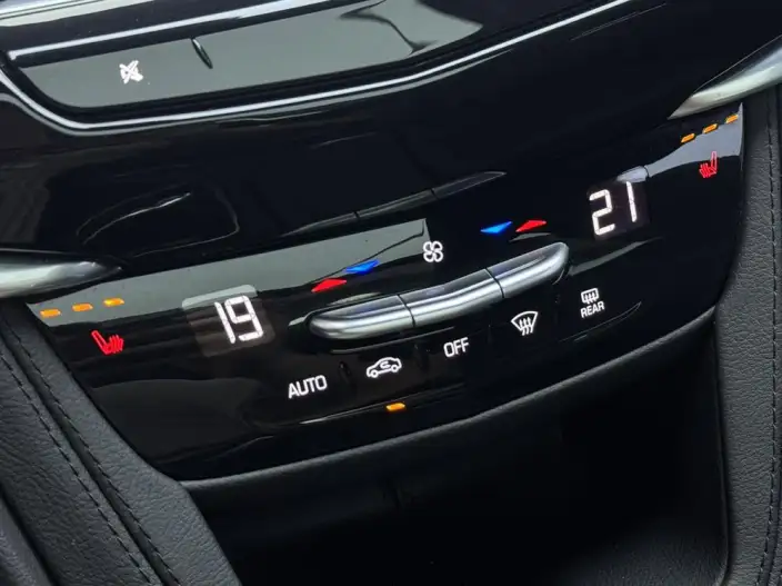 Cadillac XT5 2024 Model 2.0T 2WD Fashion Model – фото 7