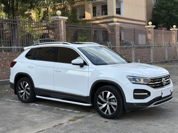 Volkswagen Tayron 2020 Model 330TSI Luxury Zhilian Edition – фото 3