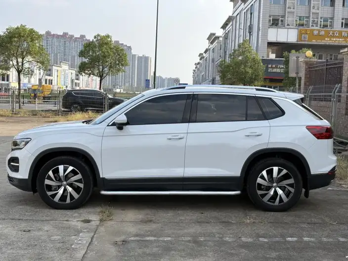 Volkswagen Tayron 2020 Model 330TSI Luxury Zhilian Edition – фото 4