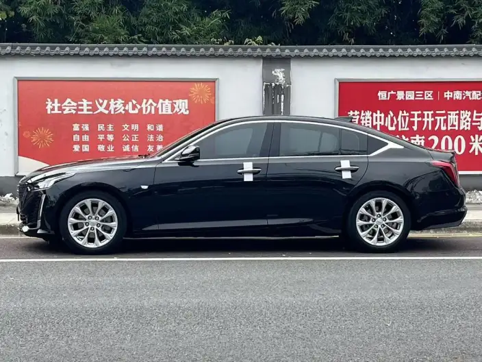 Cadillac CT5 2022 Model 28T Luxury Model – фото 3