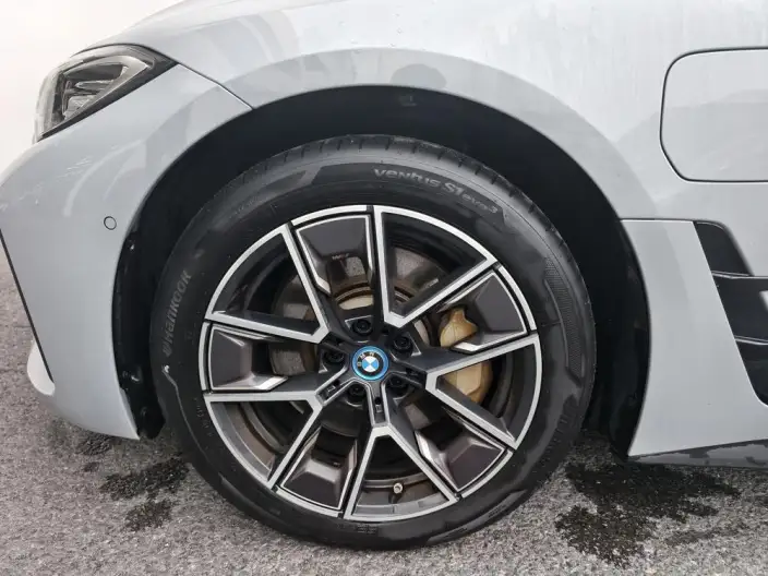 BMW i4 2023 Model eDrive40 – фото 6