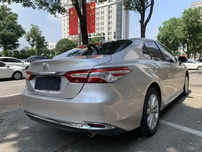 Toyota Camry 2023 Model 2.0G Deluxe Edition – фото 6