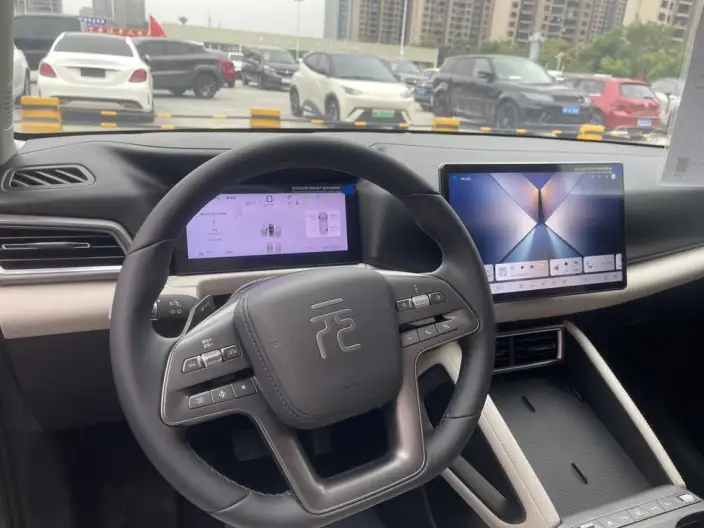 Yuan UP 2025 Model Smart Driving Edition 401KM Vitality Edition – фото 9
