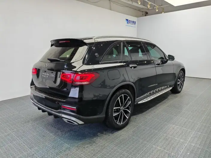 Mercedes-Benz GLC 2020 Model GLC 300 L 4MATIC Dynamic Model – фото 7
