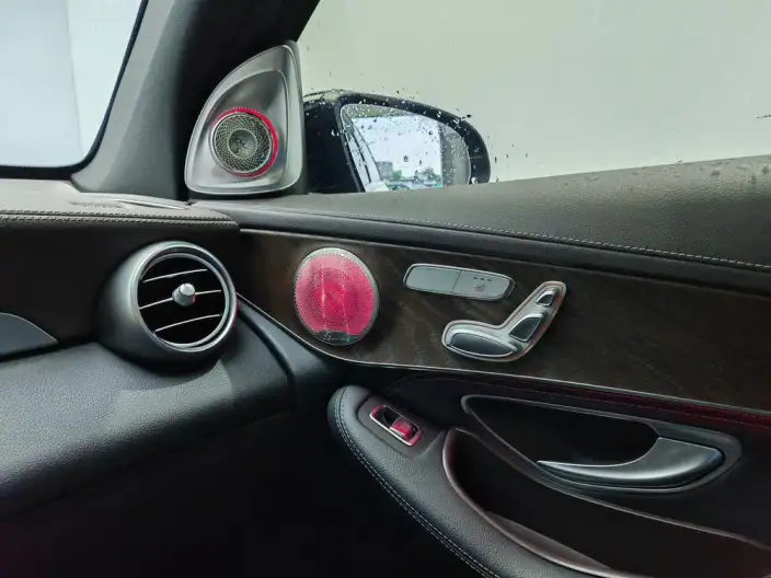 Mercedes-Benz GLC 2020 Model GLC 300 L 4MATIC Dynamic Model – фото 10