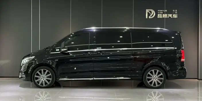 Mercedes-Benz V-Class 2022 Model V 260 L Long wheelbase Deluxe Edition – фото 3