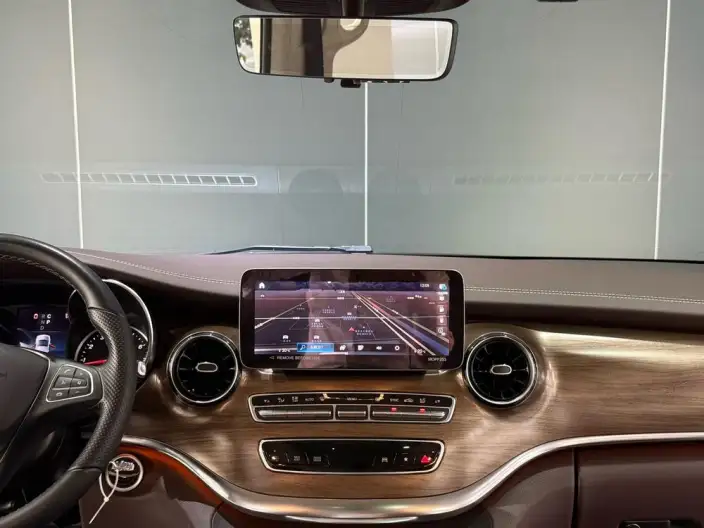 Mercedes-Benz V-Class 2022 Model V 260 L Long wheelbase Deluxe Edition – фото 7