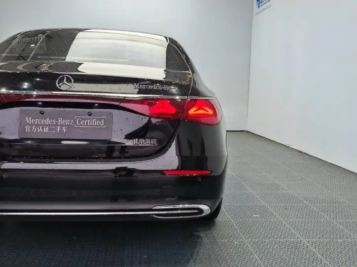 Mercedes-Benz E-Class 2025 Model E 260 L sedan – фото 9