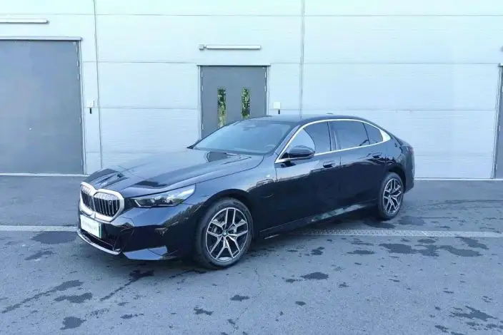 BMW i5 2025 Model eDrive35L M Sports Set – фото 1