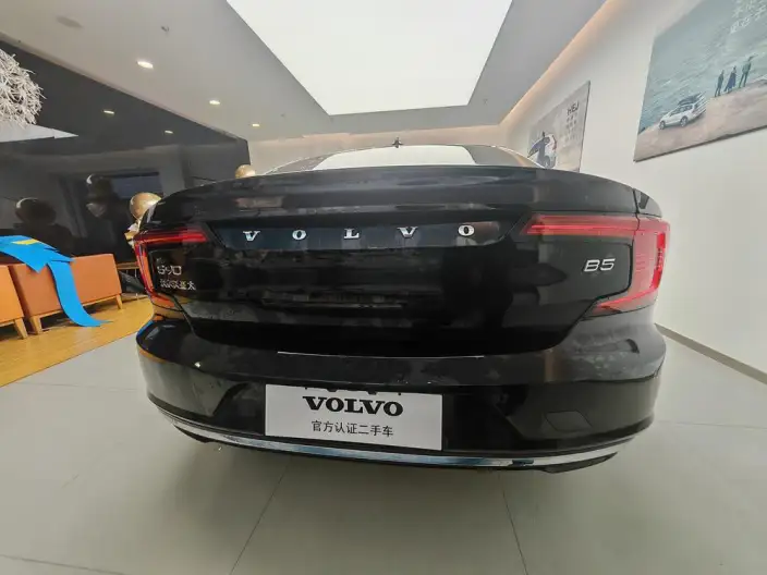 Volvo S90 2025 Model B5 Smart Range Deluxe Edition – фото 6