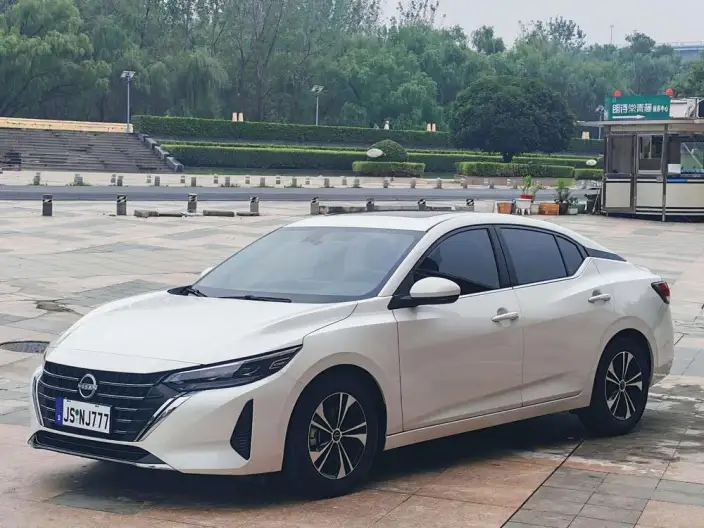 Nissan Sylphy 2023 Model 1.6L CVT Yuexiang Edition – фото 1